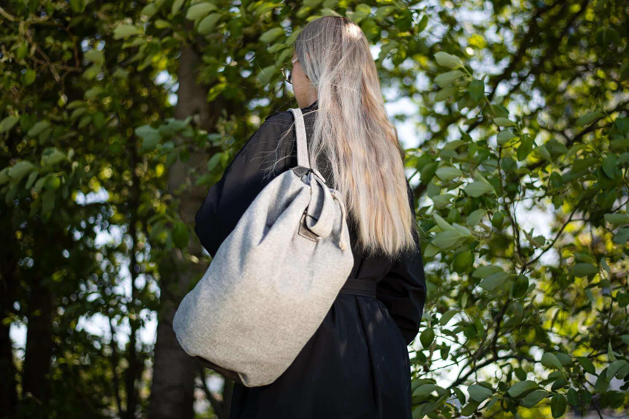 Slow Fashion vs Fast Fashion: What’s the Difference - Daily Nomad