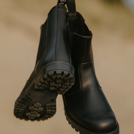 KIRA Sustainable Footwear – Vegan Design, Crafted in Estonia - Daily Nomad