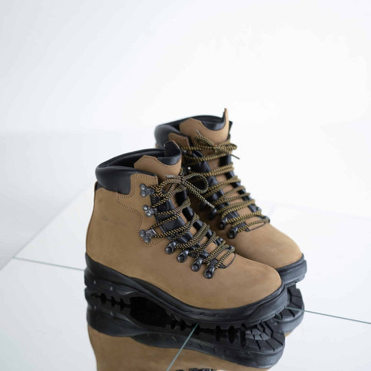 Samelin 5531 Tundra Hiking Boots – Waterproof Nubuck Leather Vibram Hiking Boots - Daily Nomad