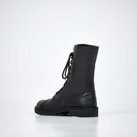 AIPI 2.2 triple-stitched leather boots in black – product view 2