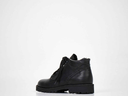 {{ product.title }} | Daily Nomad EU — Sustainable {{ product.type }}