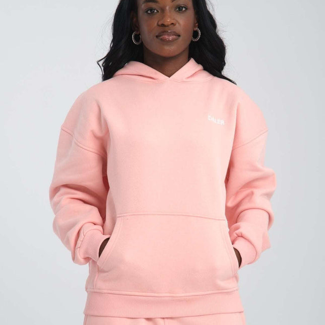 Basic heavyweight pink hoodie for women with DALER embroidery, oversized fit and cozy 80% cotton fabric.