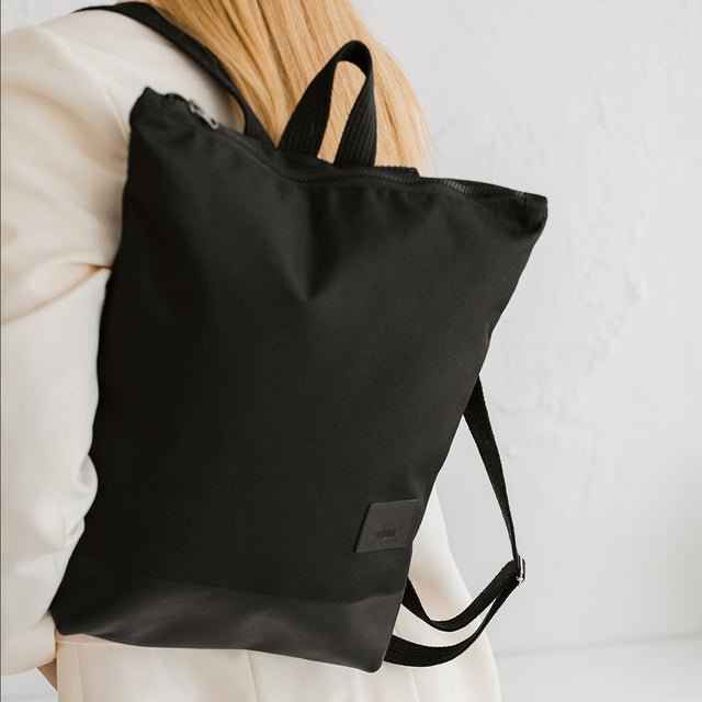 Black Waterproof Leather Backpack – Handmade Everyday Bag with 13″ Laptop Sleeve