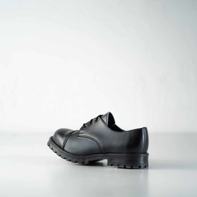 Black Widgets – Unisex Leather Shoes Made in Estonia - Daily Nomad