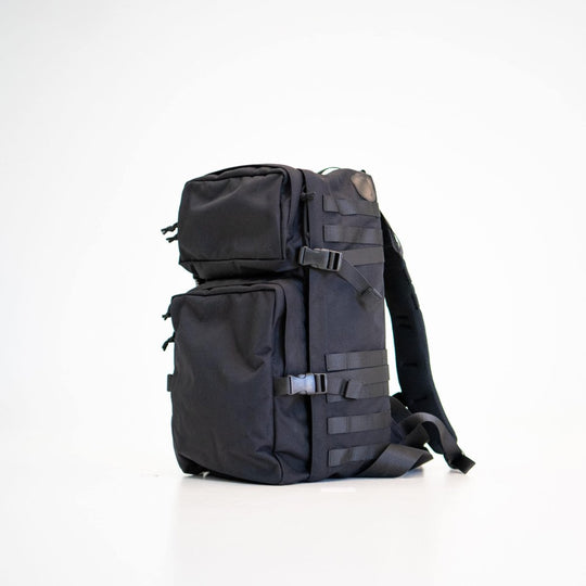 Galvi-Linda 039 30L patrol backpack in black – product view 2