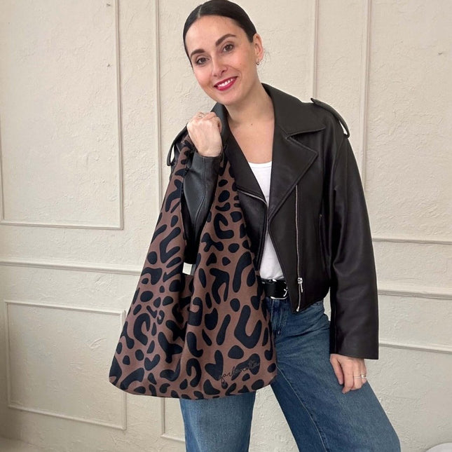 Garbanota – Moon Handbag (One - Size, Machine Washable) - Classic Leopard - Daily Nomad