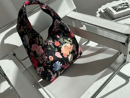 Garbanota – Moon Handbag (One - Size, Machine Washable) - Curly Summer Night - Daily Nomad