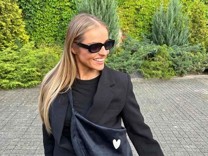 Garbanota – Velour Hobo Bag (Adjustable Strap, Machine Washable) Heart - Black - Daily Nomad