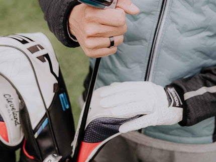 {{ product.title }} | Daily Nomad EU — Sustainable {{ product.type }}