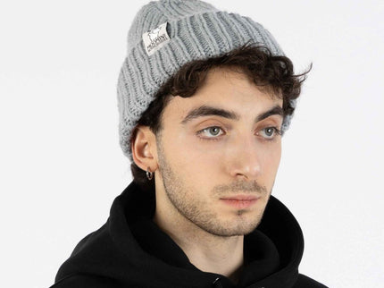 {{ product.title }} | Daily Nomad EU — Sustainable {{ product.type }}