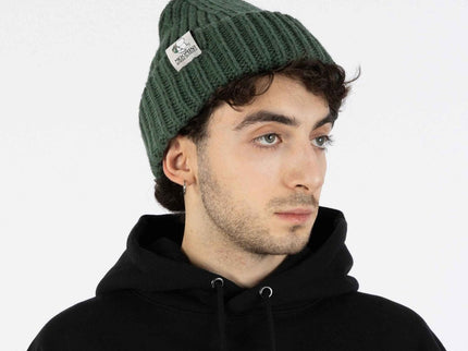 {{ product.title }} | Daily Nomad EU — Sustainable {{ product.type }}