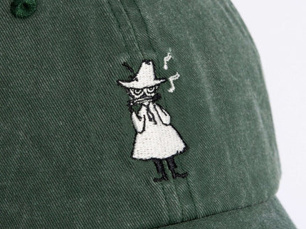 {{ product.title }} — Sustainable {{ product.type }} by Daily Nomad. Ethically made in Europe.