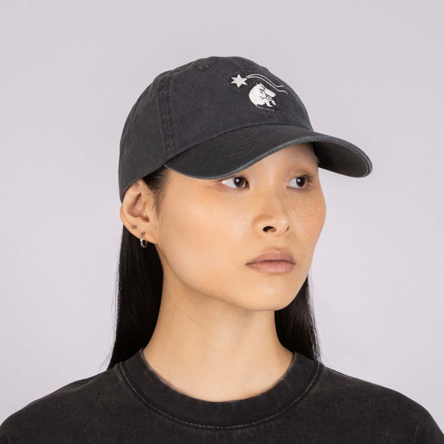 {{ product.title }} — Sustainable {{ product.type }} by Daily Nomad. Ethically made in Europe.