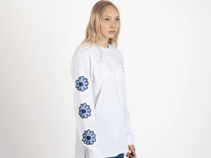 Moomintroll's Flower Longsleeve Shirt With Cuffrib Unisex - White - Daily Nomad