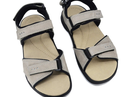 {{ product.title }} — Sustainable {{ product.type }} by Daily Nomad. Ethically made in Europe.