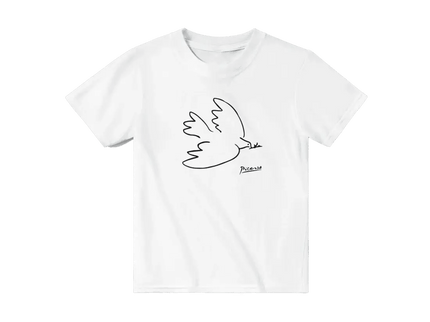 {{ product.title }} — Sustainable {{ product.type }} by Daily Nomad. Ethically made in Europe.