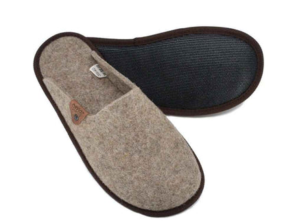 Pelsi Natural Felt Slippers – Brown, Unisex, Handmade in Estonia - Daily Nomad