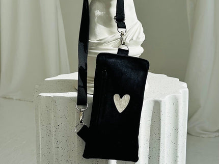 Phone Bag Heart - Black