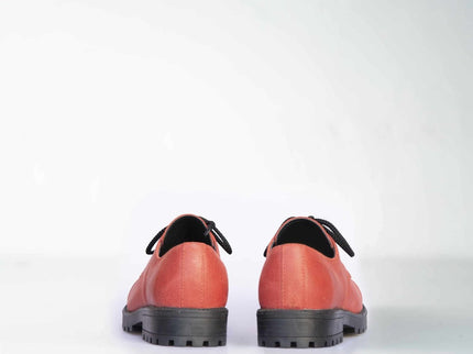Red Widgets – Unisex Leather Shoes Made in Estonia - Daily Nomad