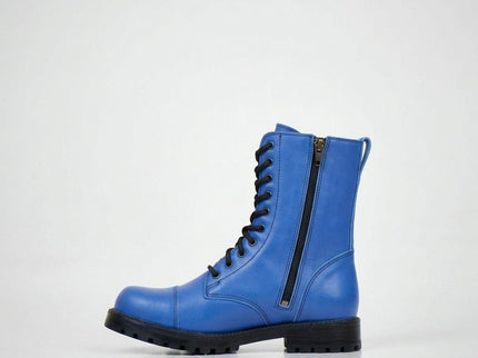 {{ product.title }} — Sustainable {{ product.type }} by Daily Nomad. Ethically made in Europe.