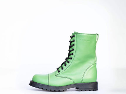 {{ product.title }} — Sustainable {{ product.type }} by Daily Nomad. Ethically made in Europe.