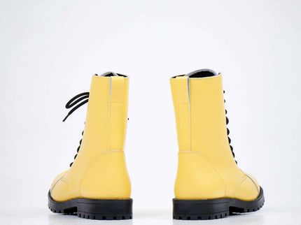 {{ product.title }} | Daily Nomad EU — Sustainable {{ product.type }}