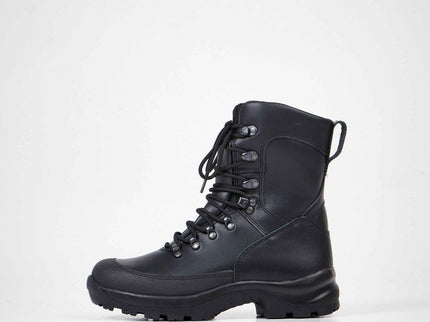 {{ product.title }} | Daily Nomad EU — Sustainable {{ product.type }}