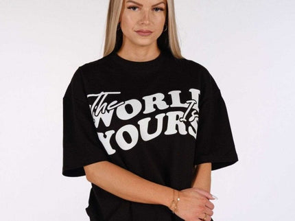 Streetwear T-Shirt The World Is Yours - Black - Daily Nomad