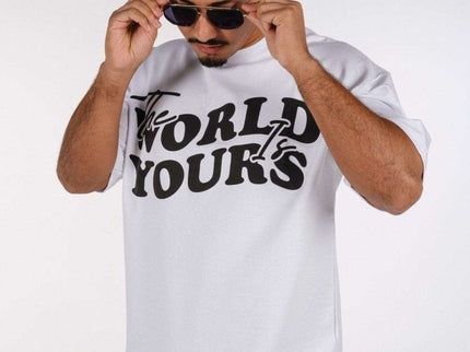 Streetwear T-Shirt The World Is Yours - White - Daily Nomad