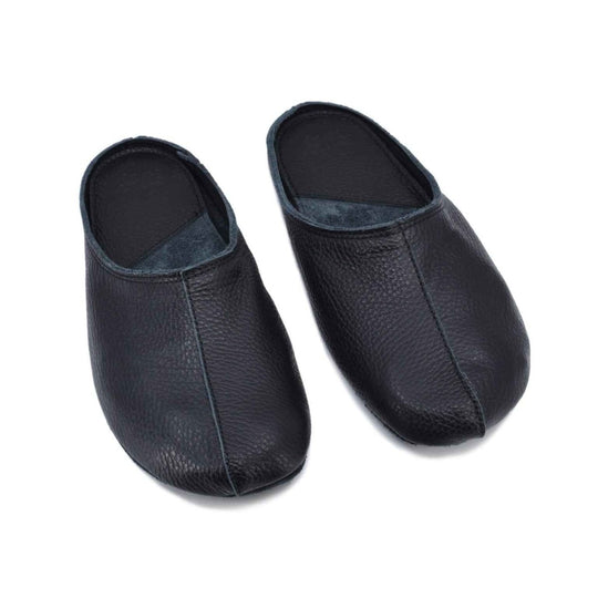 OmaKing Sulbi black upcycled leather slippers, view 2