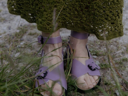 {{ product.title }} — Sustainable {{ product.type }} by Daily Nomad. Ethically made in Europe.