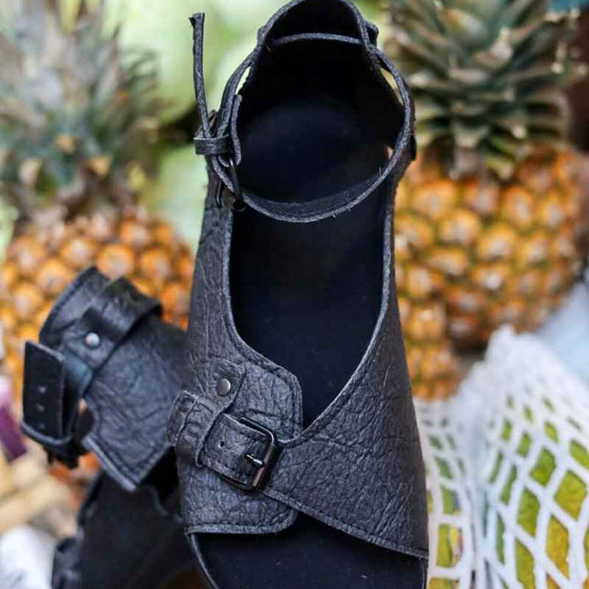 {{ product.title }} — Sustainable {{ product.type }} by Daily Nomad. Ethically made in Europe.