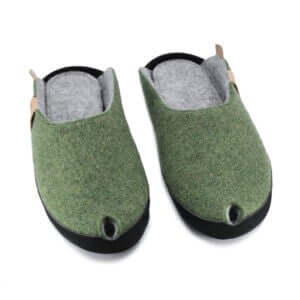 TOKU Brussels Slippers – Handmade Lambswool with Arch Support – Moss Green - Daily Nomad