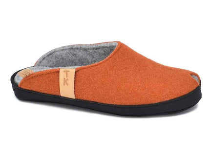 {{ product.title }} — Sustainable {{ product.type }} by Daily Nomad. Ethically made in Europe.