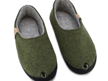 TOKU Budapest Lambswool Slippers – Moss Green, Handmade in Estonia - Daily Nomad