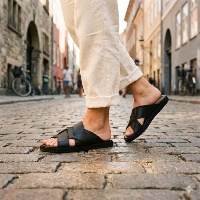 {{ product.title }} — Sustainable {{ product.type }} by Daily Nomad. Ethically made in Europe.