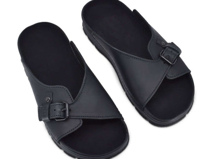 TOKU Rome Black Sandals with minimalist design and buckle, handmade leather for comfort and Mediterranean style.