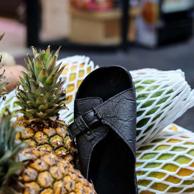 TOKU Rome Vegan Sandals - Black - Daily Nomad