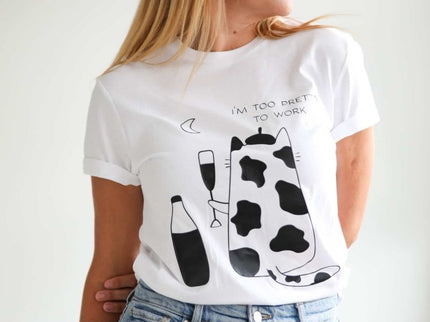 Too Pretty To Work – Oversized Organic Cotton T-Shirt by Black Giraffe - Daily Nomad