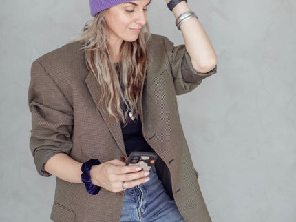 Ultra - Soft Beanie With A Giraffe Label - Daily Nomad